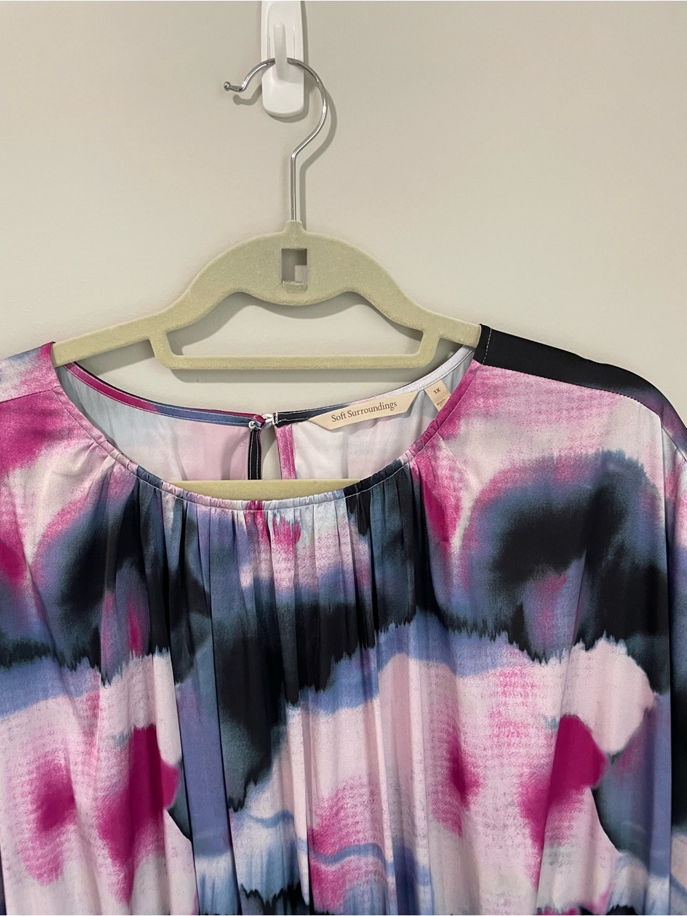 Soft Surroundings Pink, Blue & Black Watercolor Pleated Midi Dress